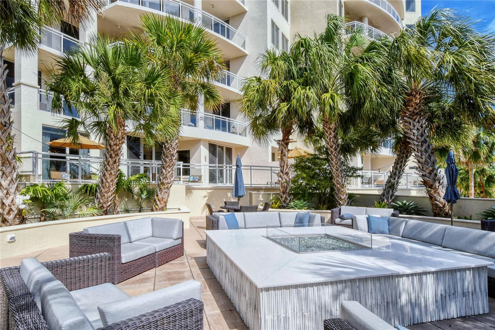 THE BEACH RESIDENCES - Residential