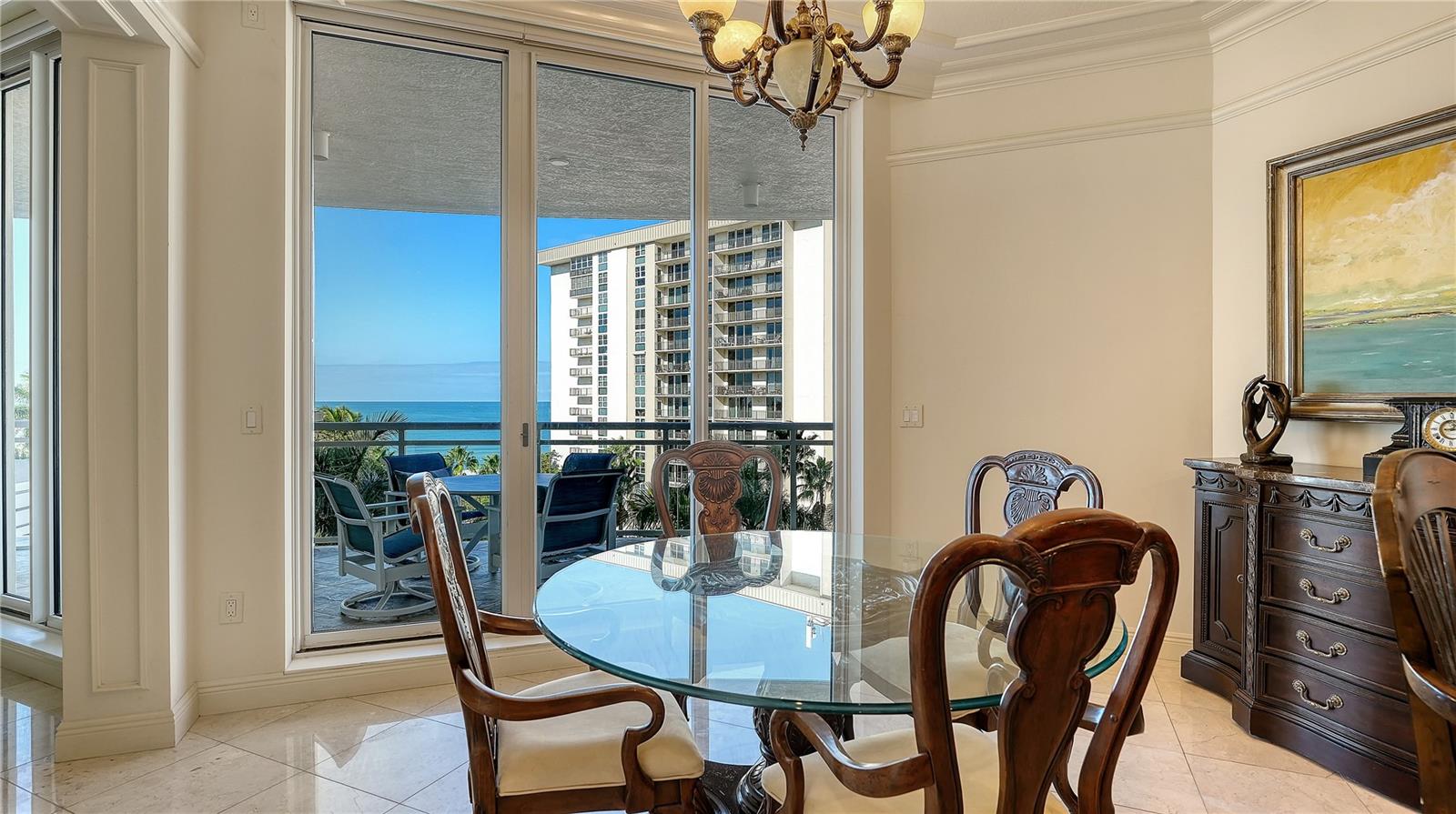 THE BEACH RESIDENCES - Residential