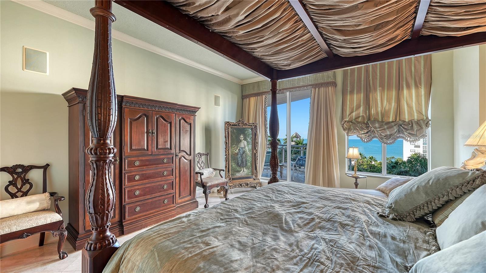 THE BEACH RESIDENCES - Residential