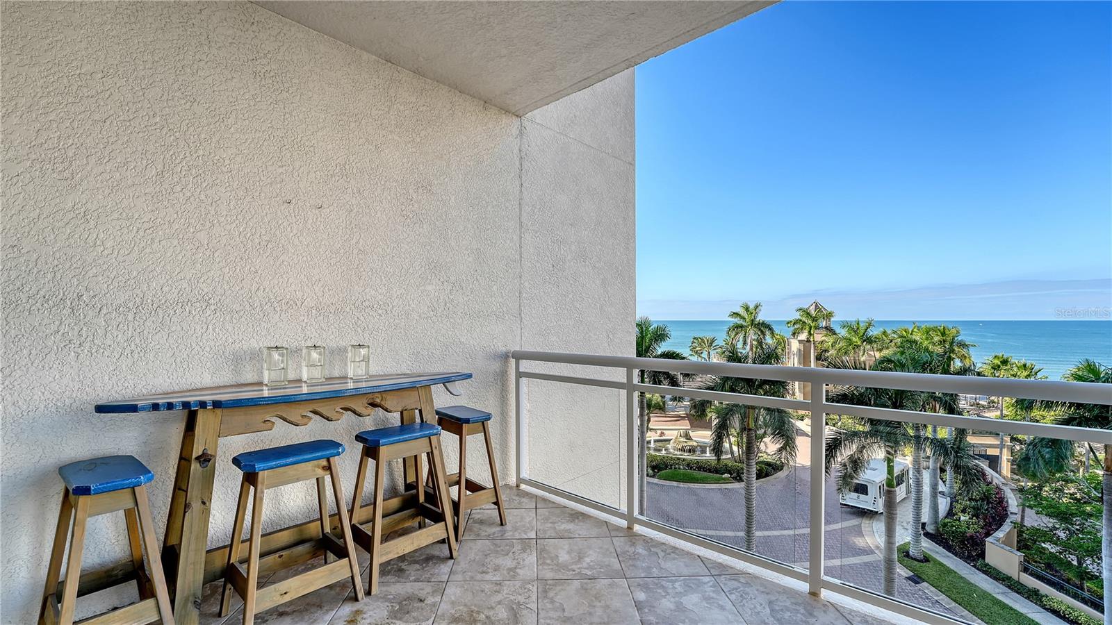 THE BEACH RESIDENCES - Residential