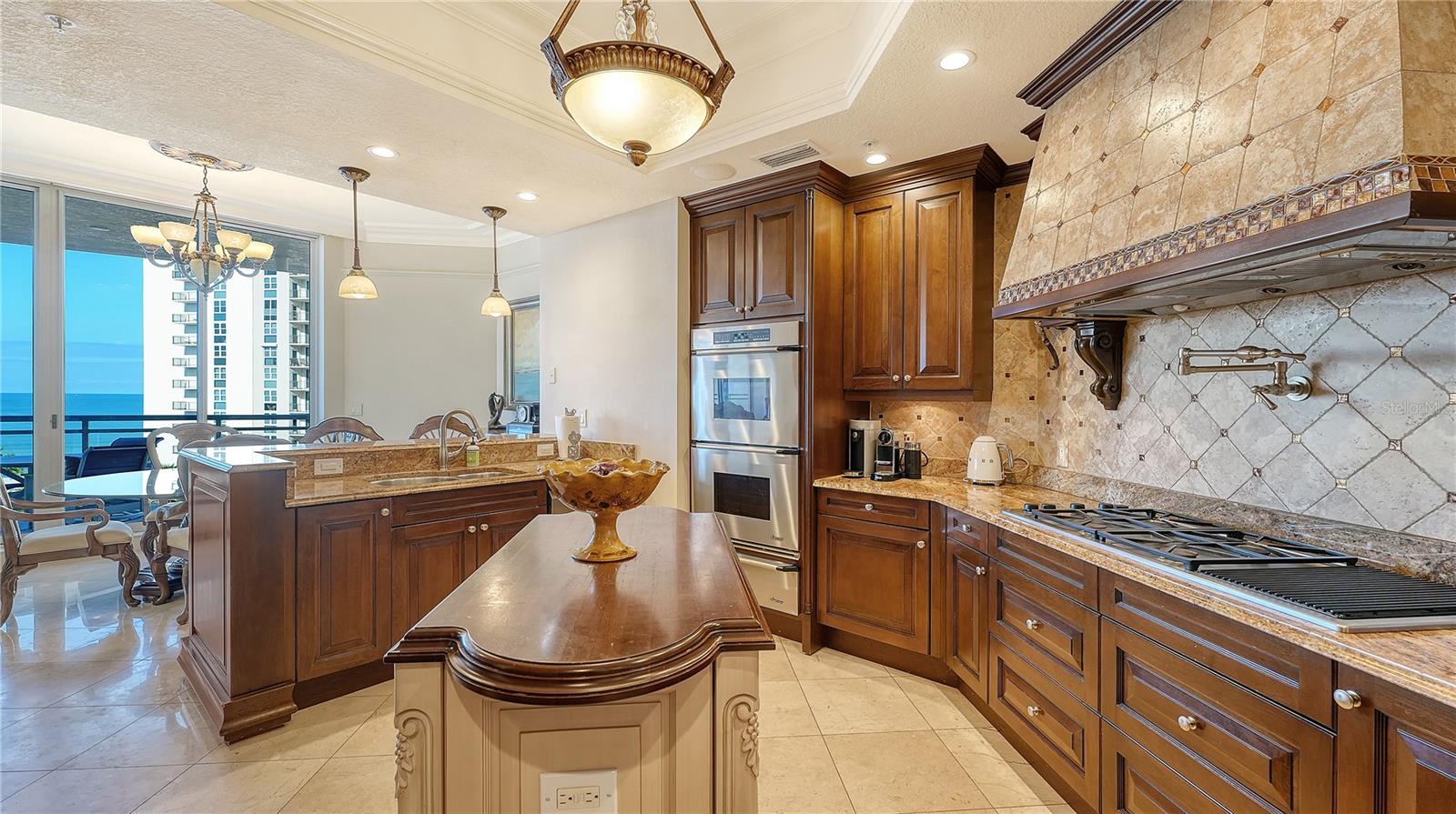 THE BEACH RESIDENCES - Residential