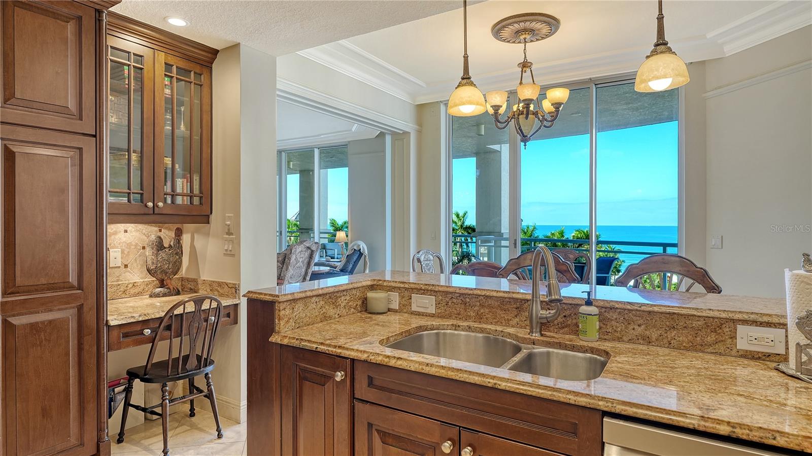 THE BEACH RESIDENCES - Residential