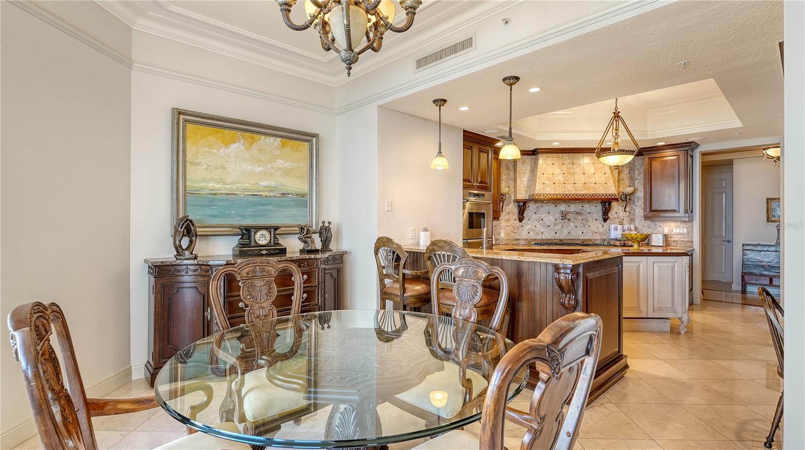 THE BEACH RESIDENCES - Residential