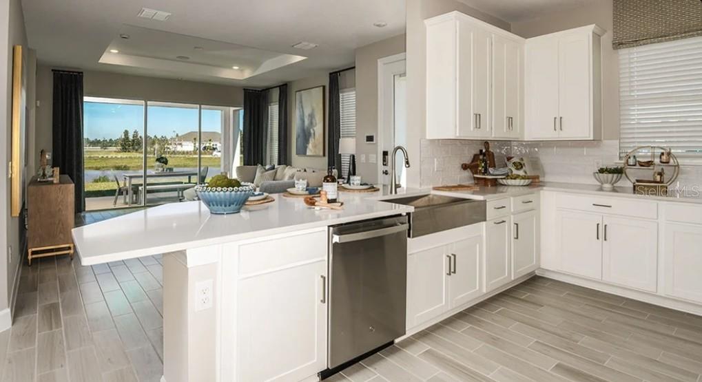 ESPLANADE AT CENTER LAKE RANCH - Residential