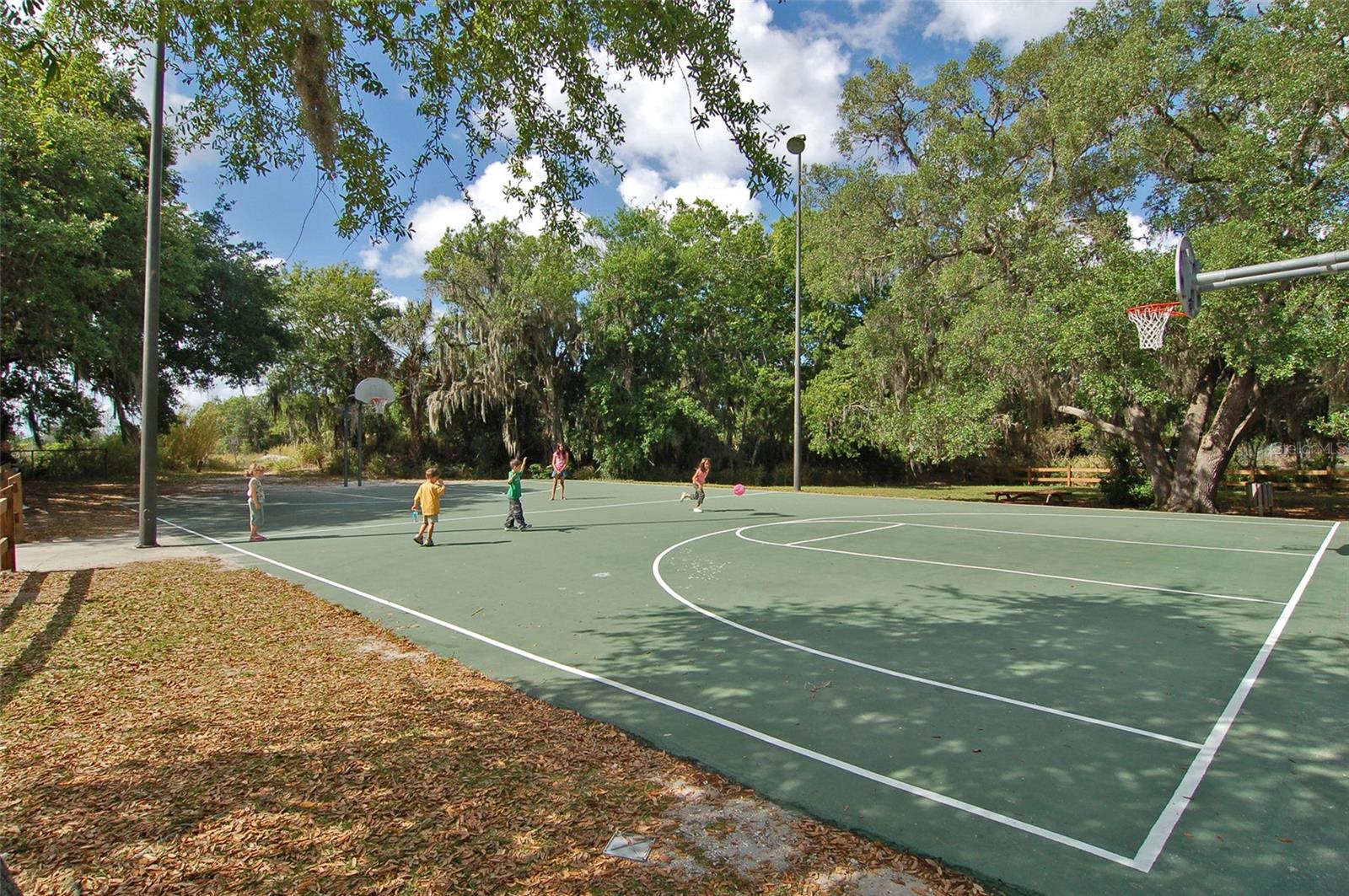 COLONIAL OAKS - Residential Lease