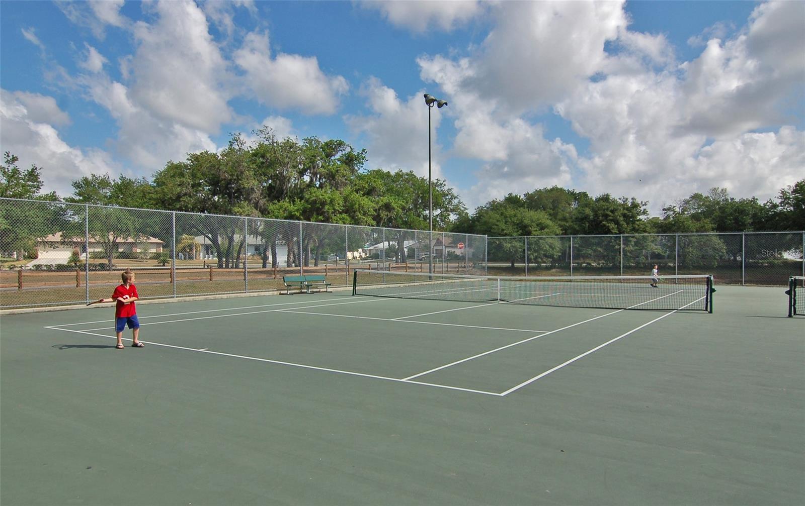 COLONIAL OAKS - Residential Lease