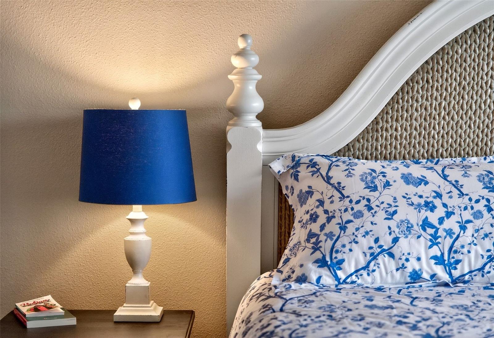 DOLPHIN BAY-SIESTA KEY SEC A - Residential