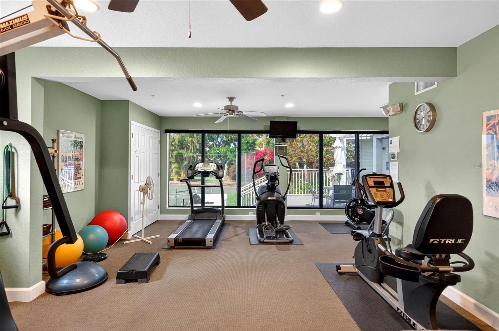 DOLPHIN BAY-SIESTA KEY SEC A - Residential