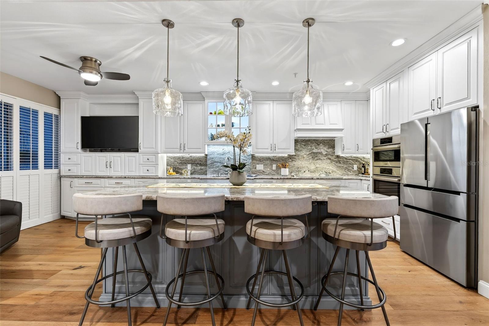 DOLPHIN BAY-SIESTA KEY SEC A - Residential