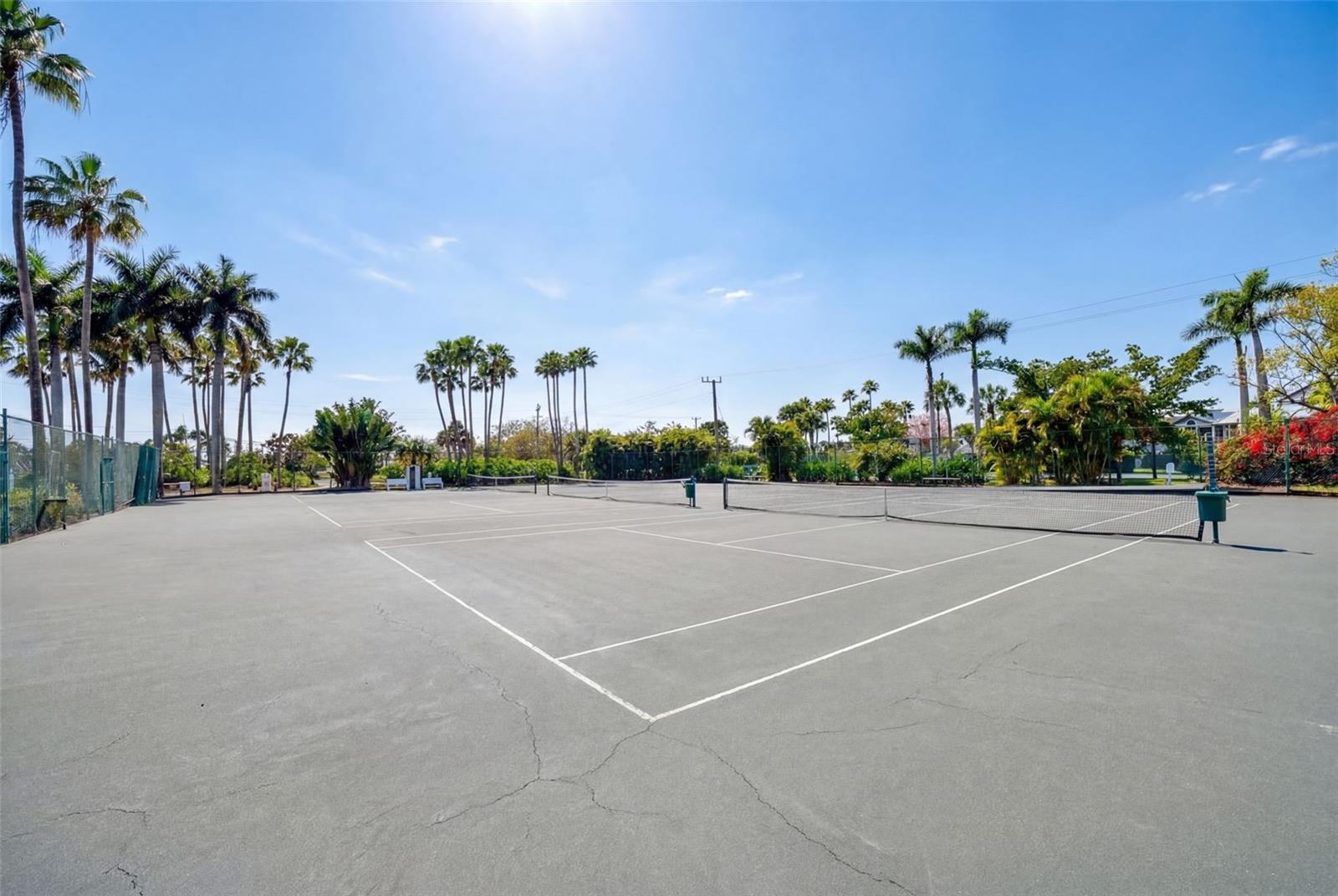 DOLPHIN BAY-SIESTA KEY SEC A - Residential