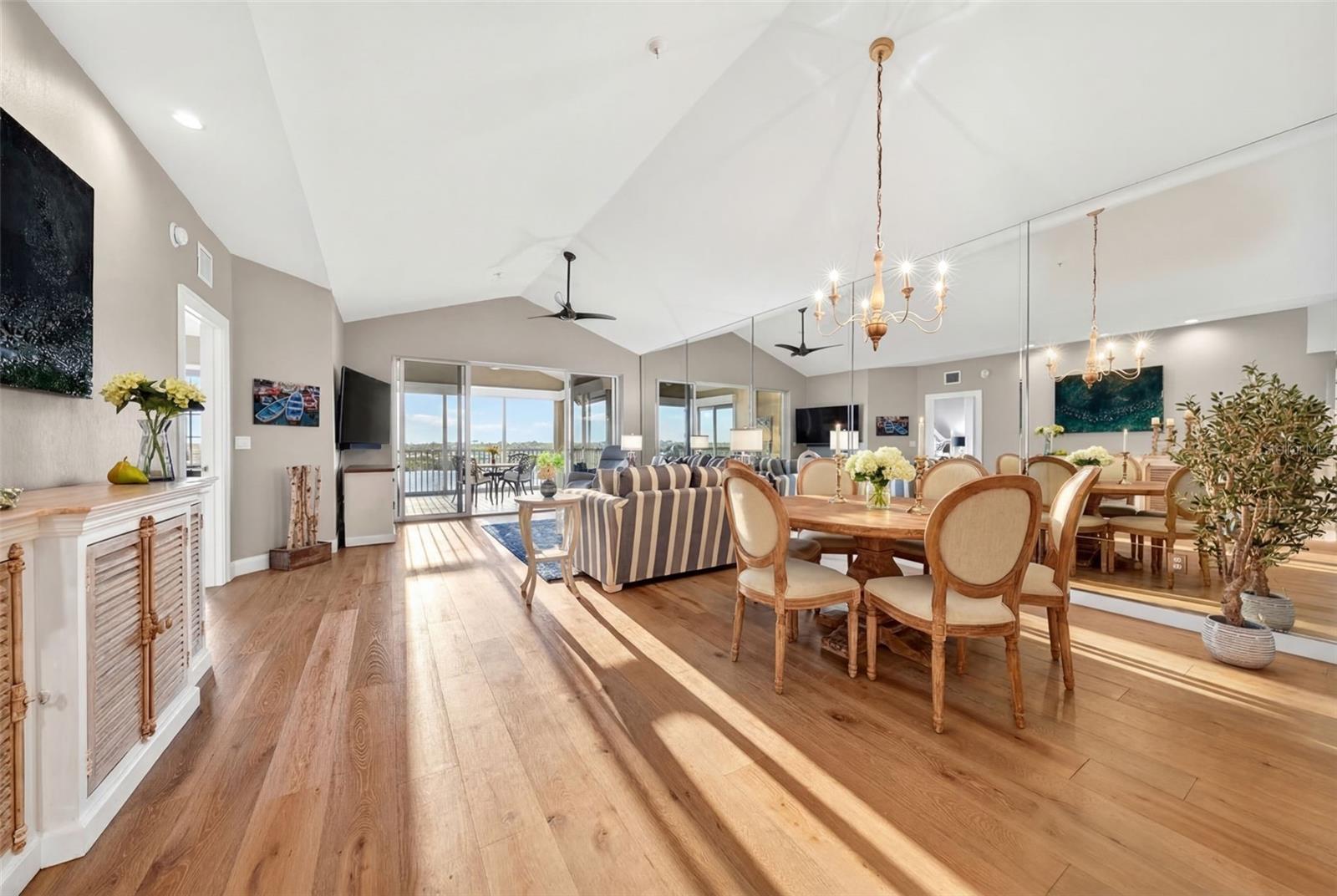 DOLPHIN BAY-SIESTA KEY SEC A - Residential