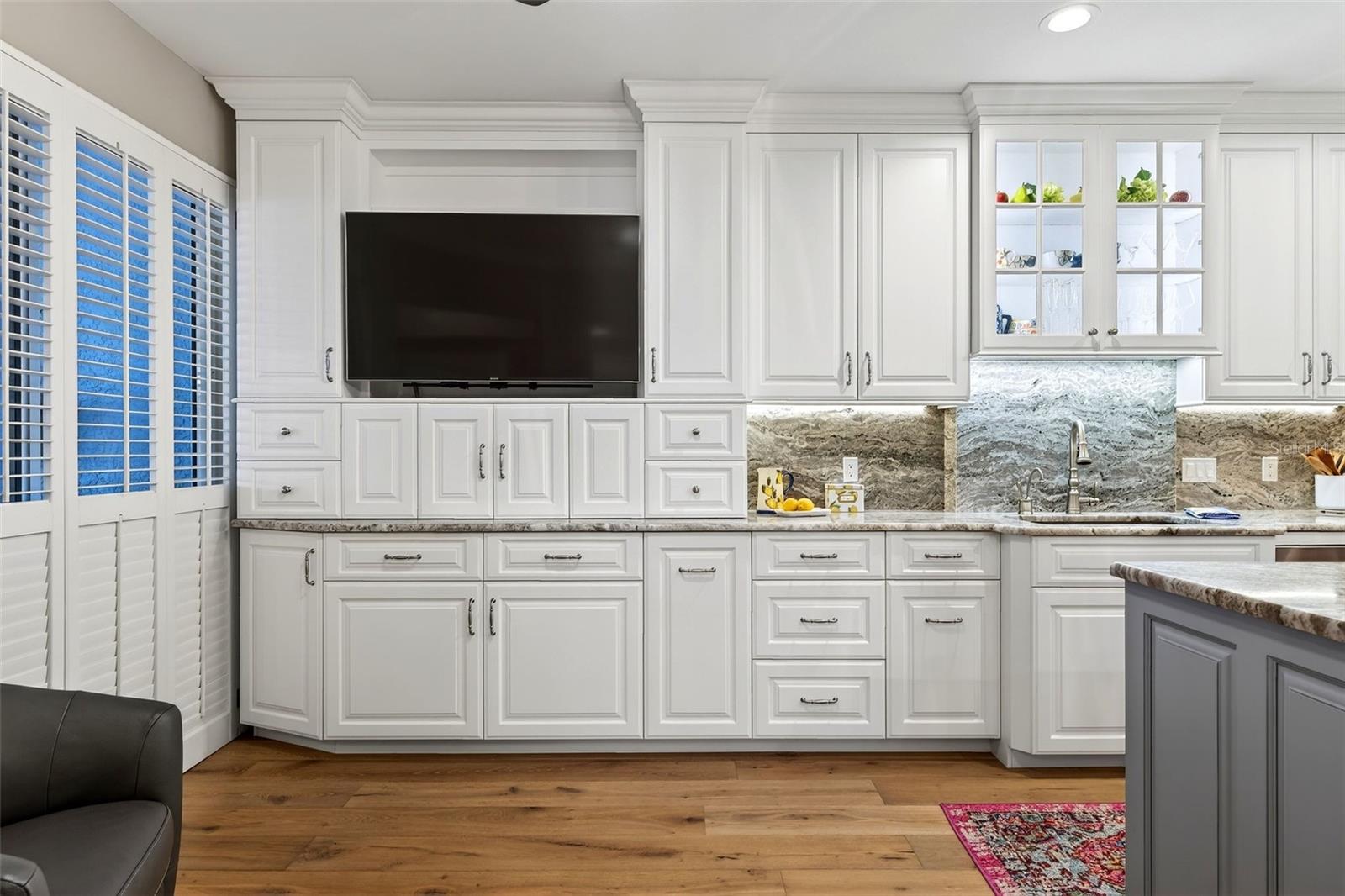 DOLPHIN BAY-SIESTA KEY SEC A - Residential