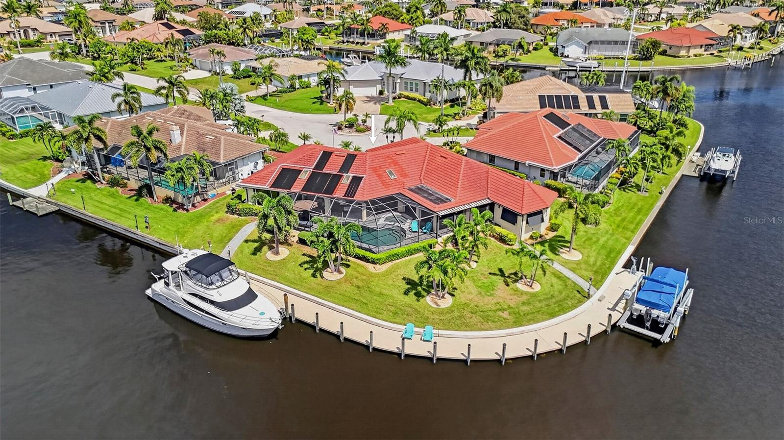 3323 DOMINICA COURT, PUNTA GORDA, FL, 33950 1 3323 DOMINICA COURT