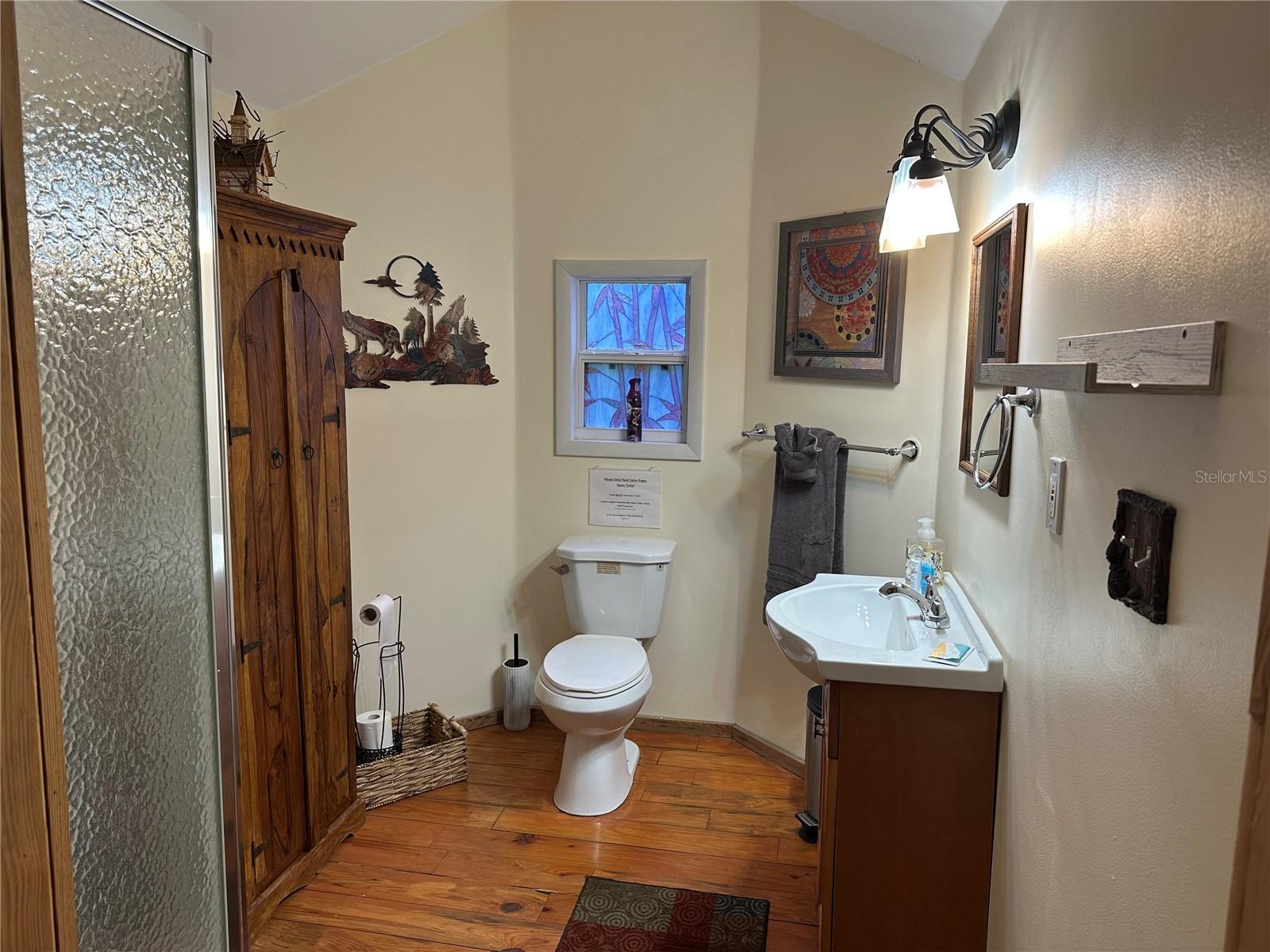 BLUE SPGS PARK HADLEYS HIDEAWAY HOMOSASSA - Residential Income