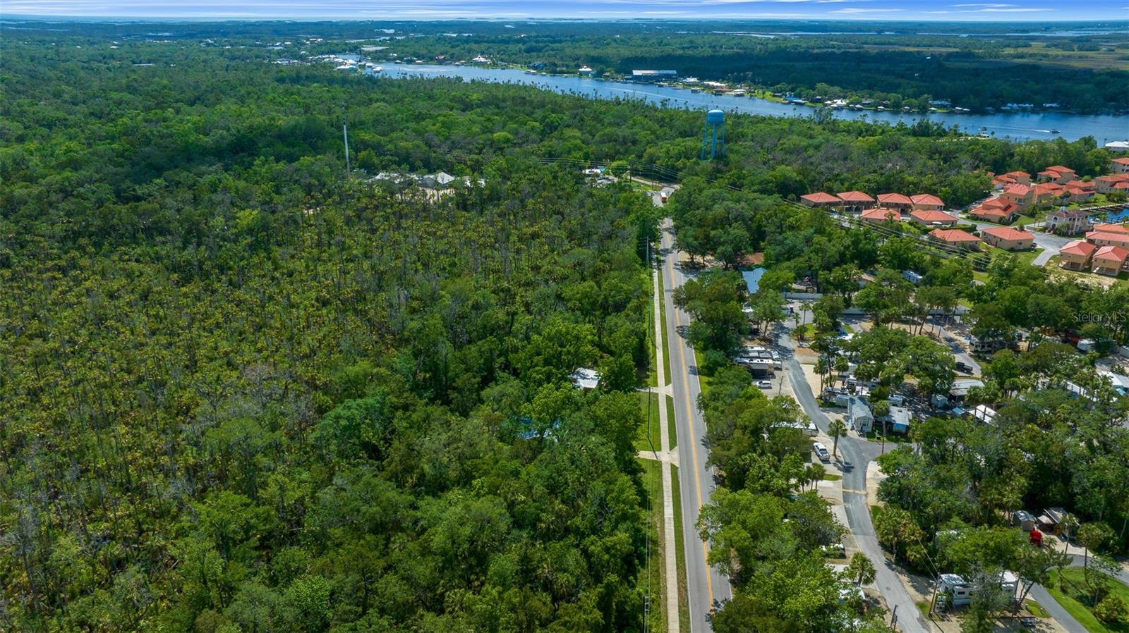 BLUE SPGS PARK HADLEYS HIDEAWAY HOMOSASSA - Residential Income