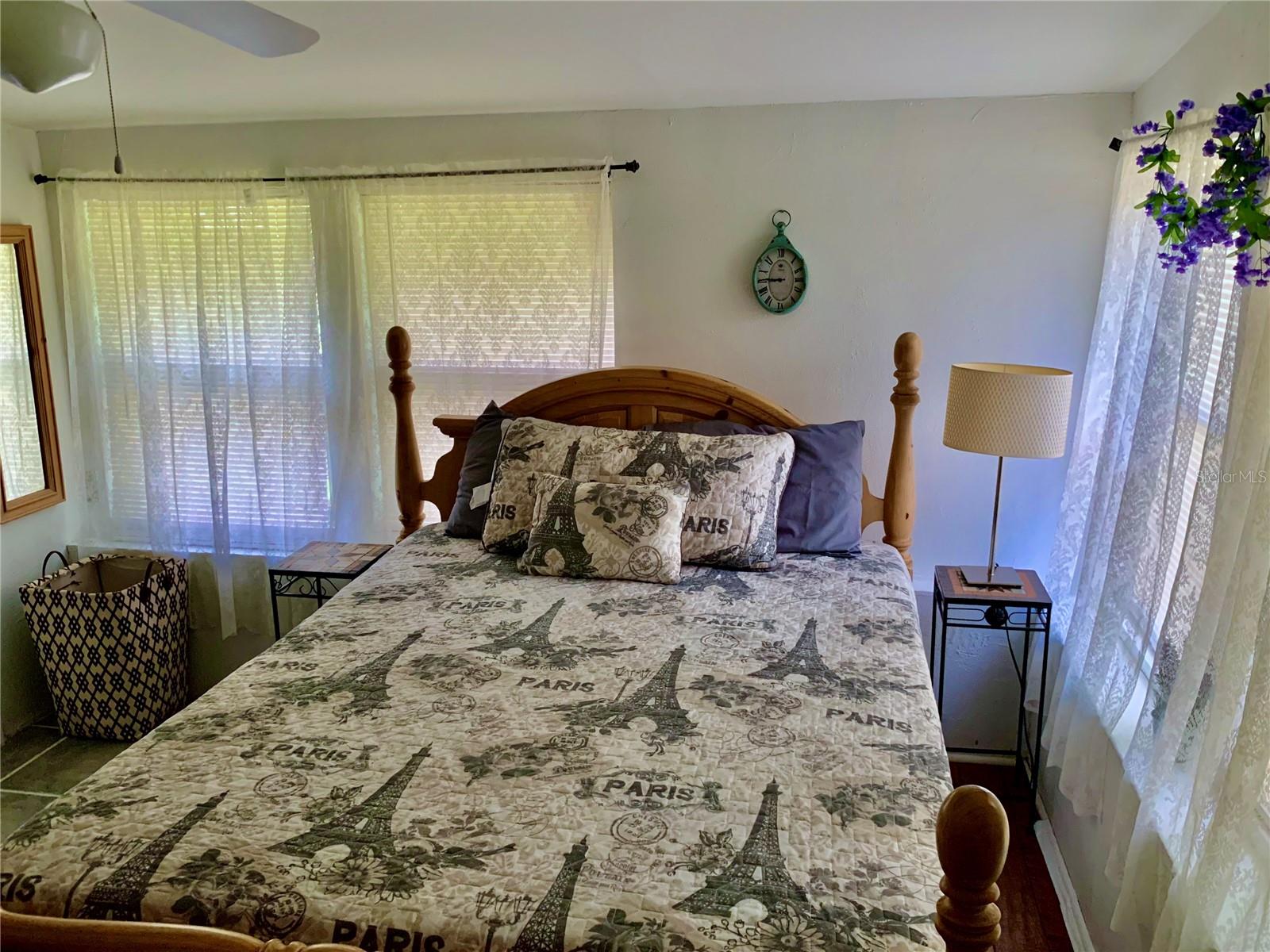 BLUE SPGS PARK HADLEYS HIDEAWAY HOMOSASSA - Residential Income