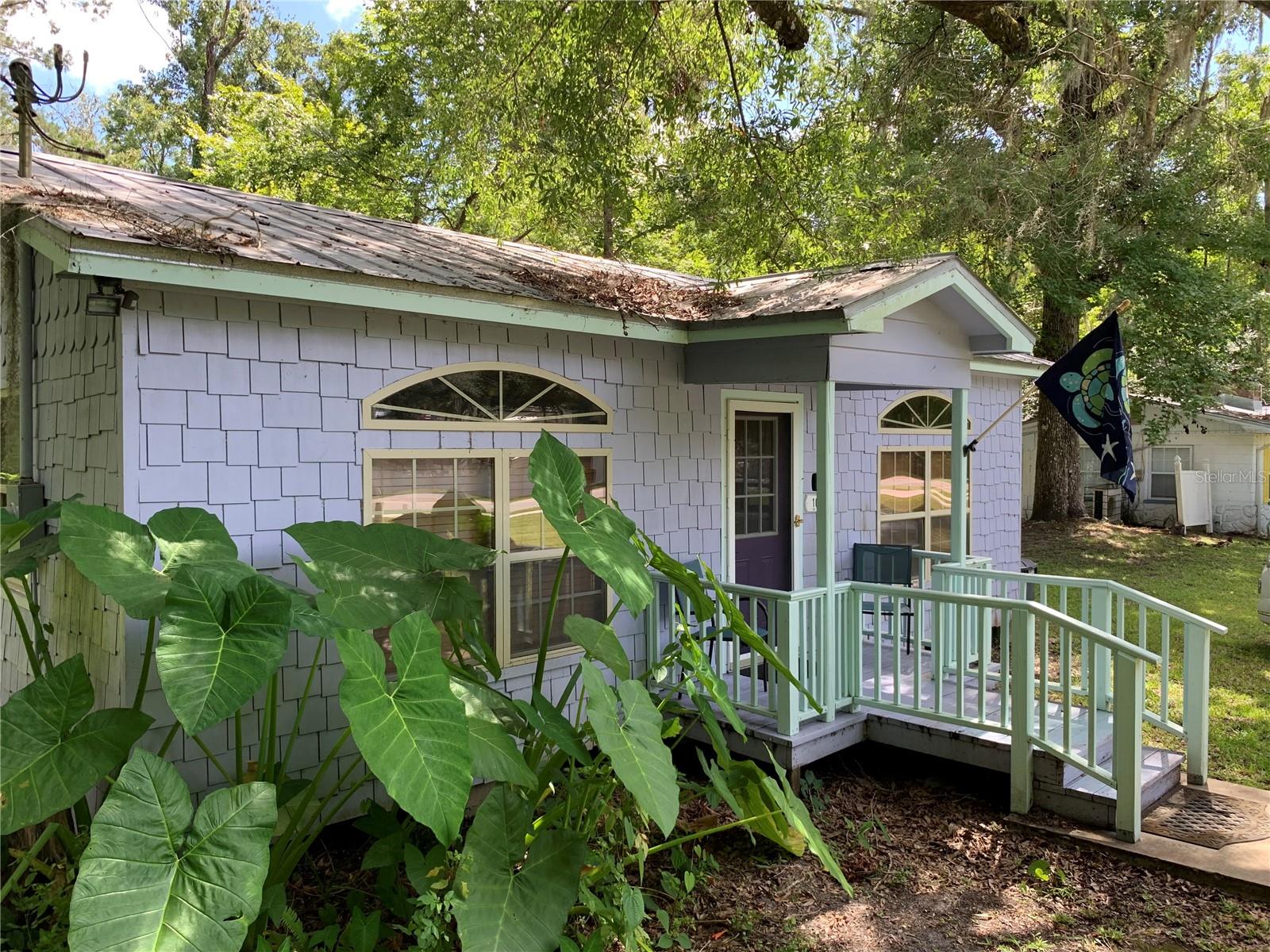 BLUE SPGS PARK HADLEYS HIDEAWAY HOMOSASSA - Residential Income