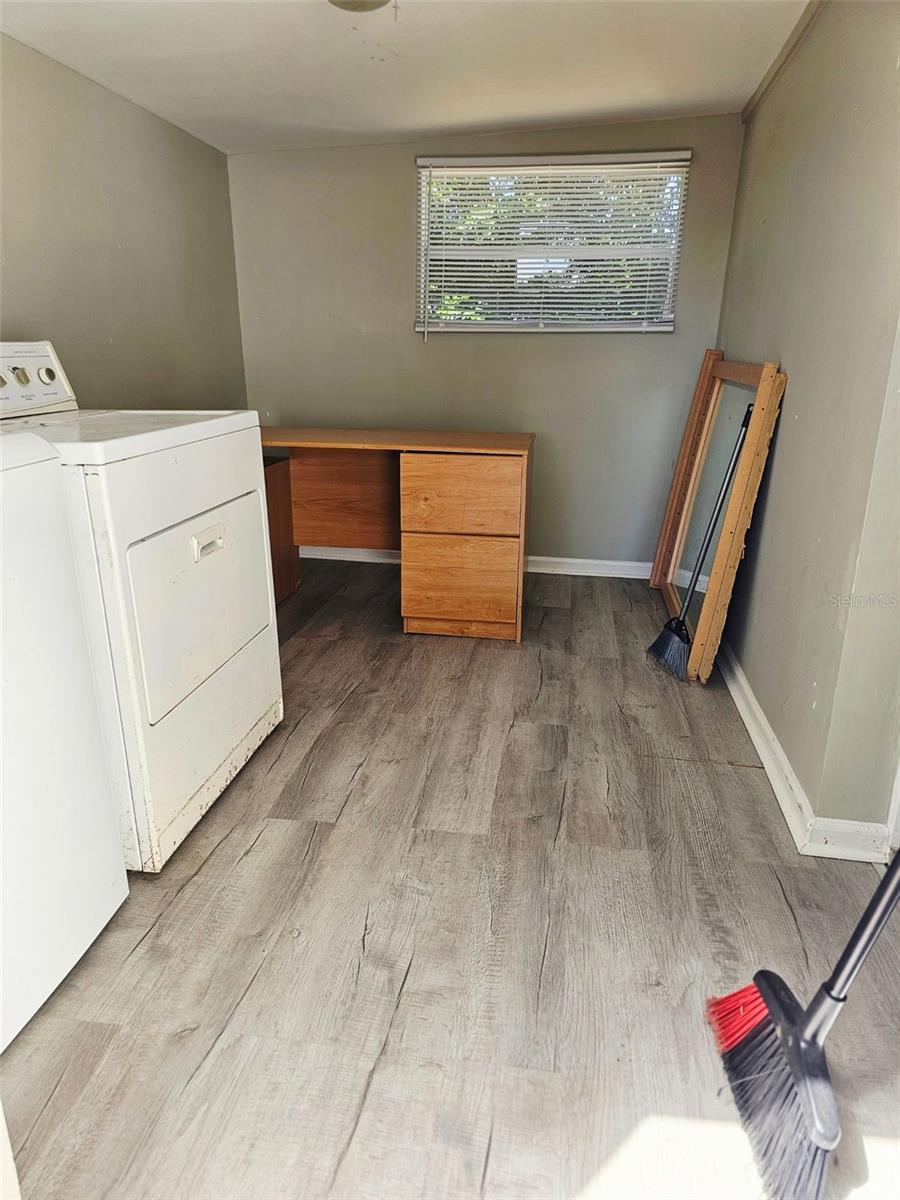 TANGERINE ESTATES - Residential