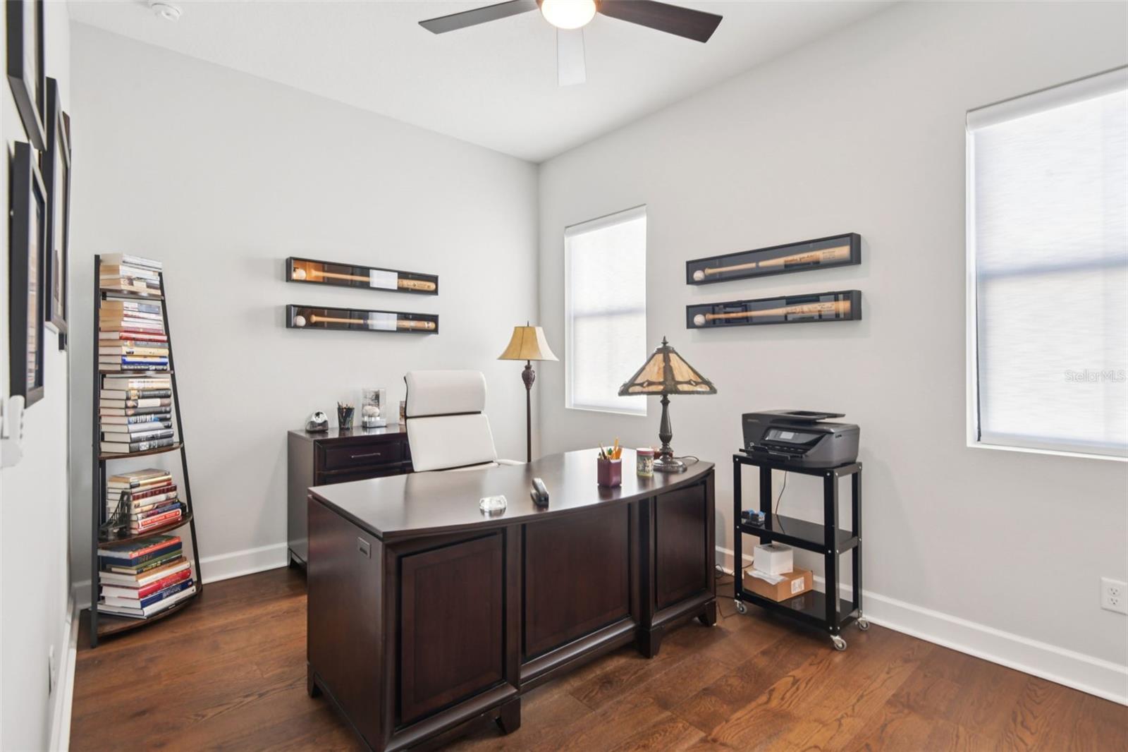 SHORE HOUSE TWNHMS UN 12 - Residential