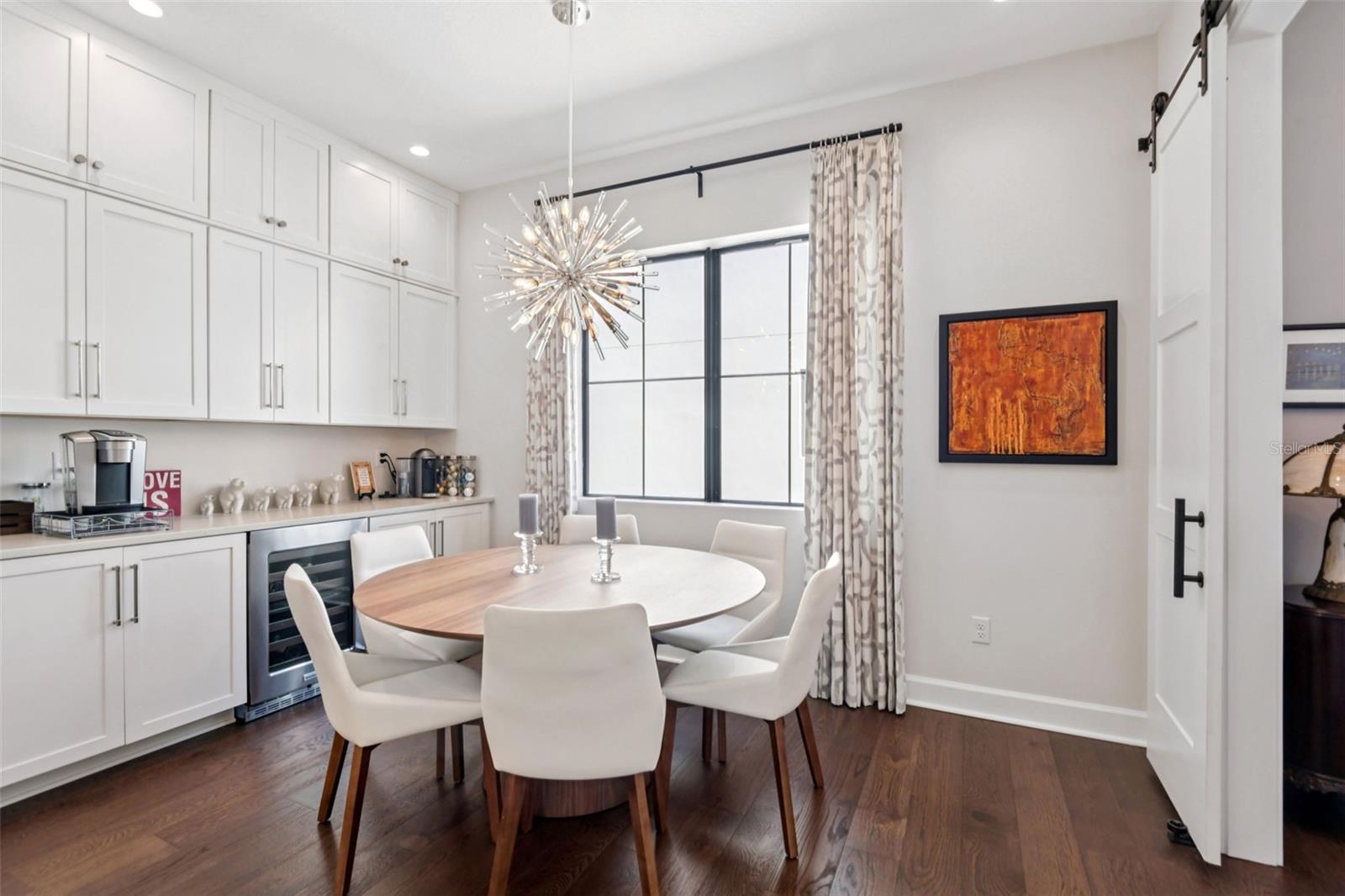 SHORE HOUSE TWNHMS UN 12 - Residential