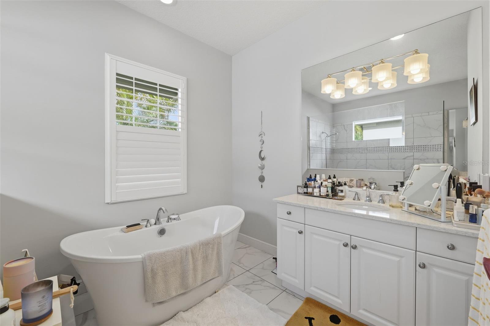 RIVERDALE REV - Residential