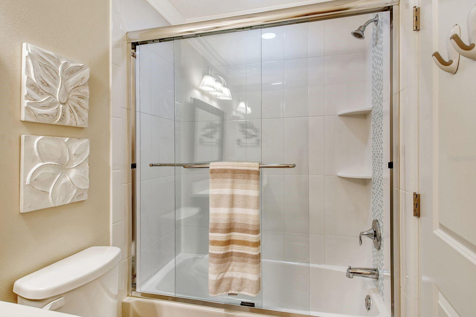 CLUBSIDE AT PALM-AIRE I & II - Residential Lease