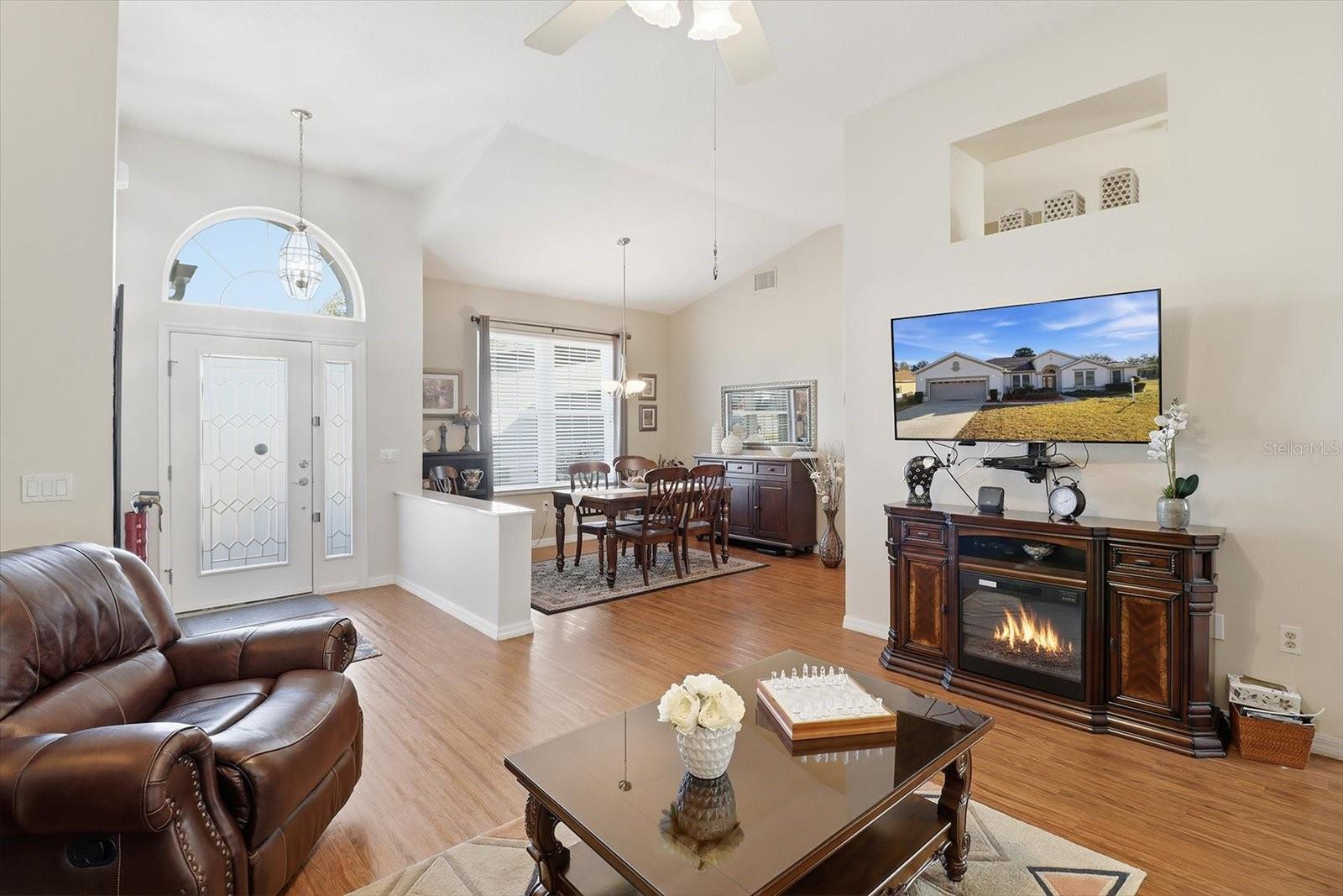 LAUREL RIDGE 02 - Residential