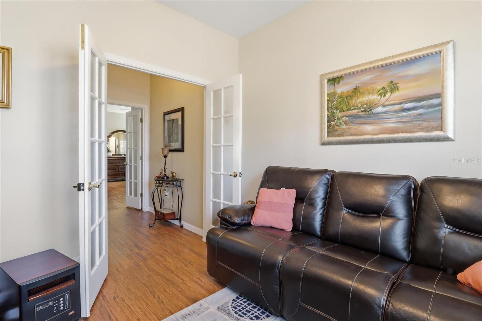 LAUREL RIDGE 02 - Residential