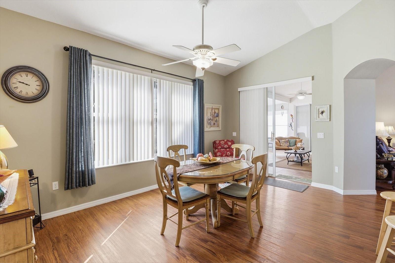 LAUREL RIDGE 02 - Residential