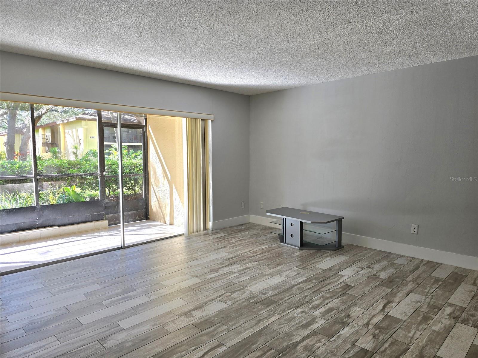 THE OAKS UNIT 1 A CONDO - Residential