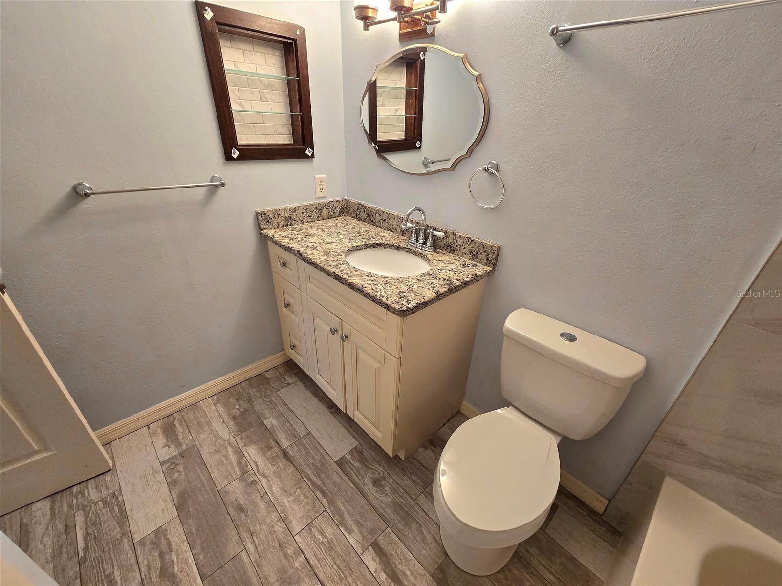 THE OAKS UNIT 1 A CONDO - Residential