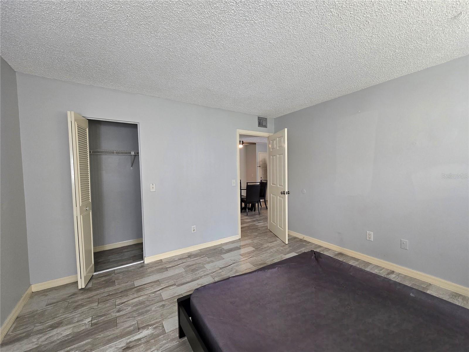 THE OAKS UNIT 1 A CONDO - Residential