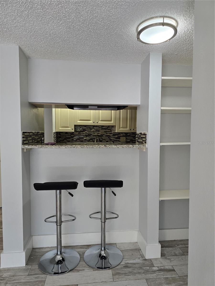 THE OAKS UNIT 1 A CONDO - Residential