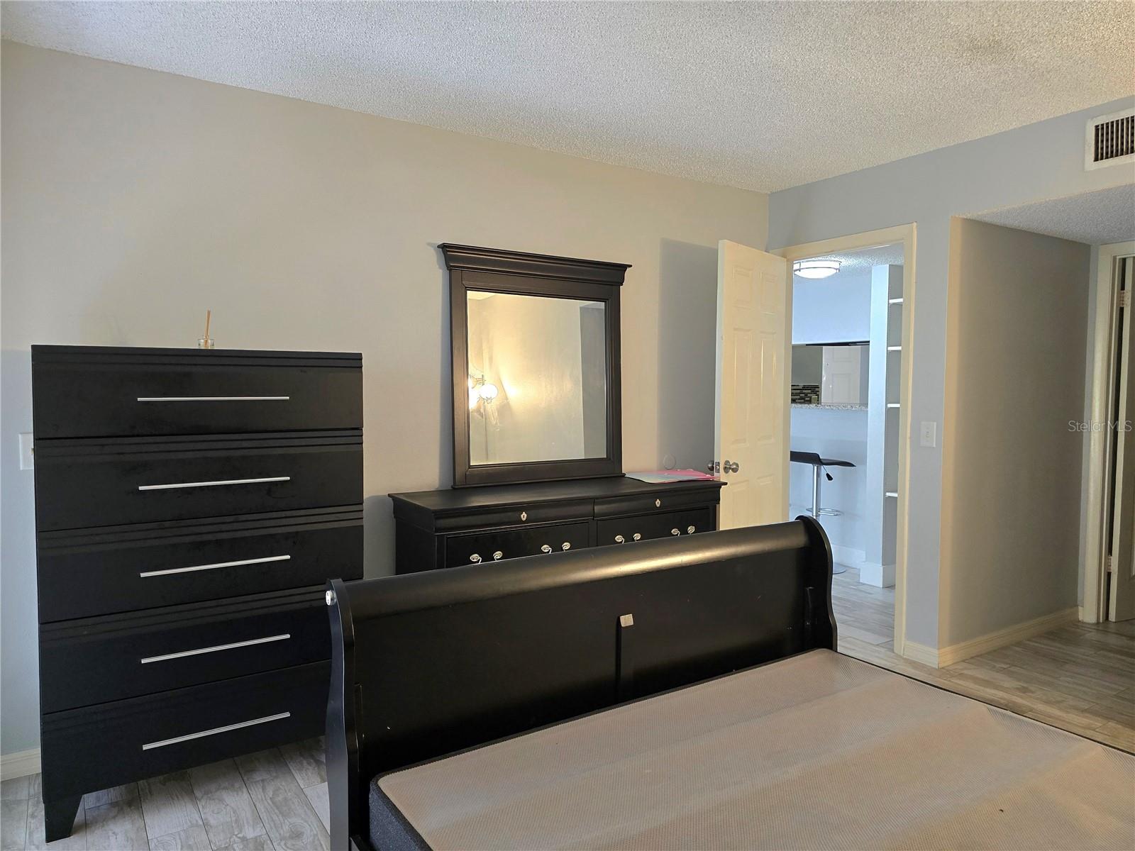 THE OAKS UNIT 1 A CONDO - Residential