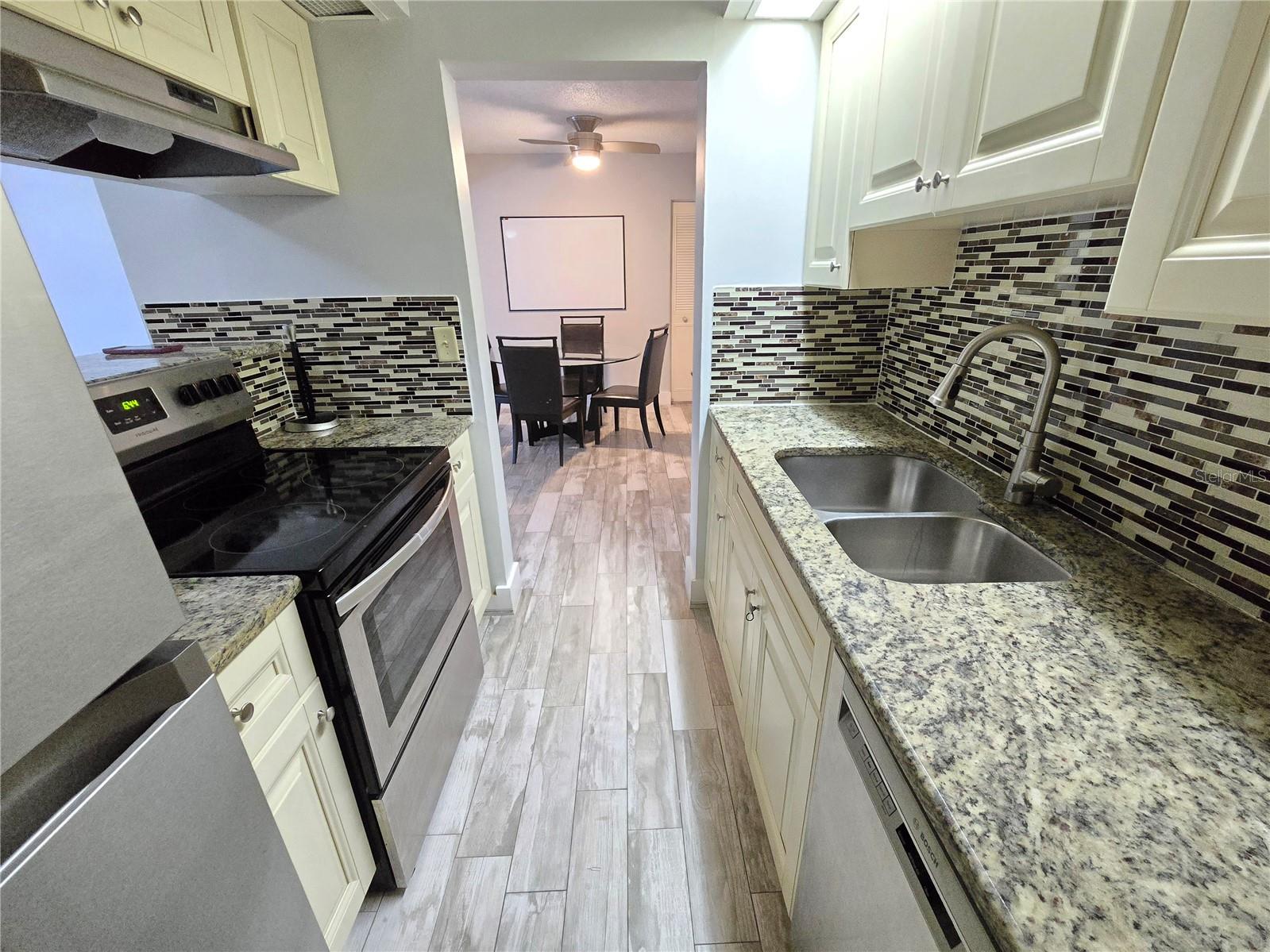 THE OAKS UNIT 1 A CONDO - Residential