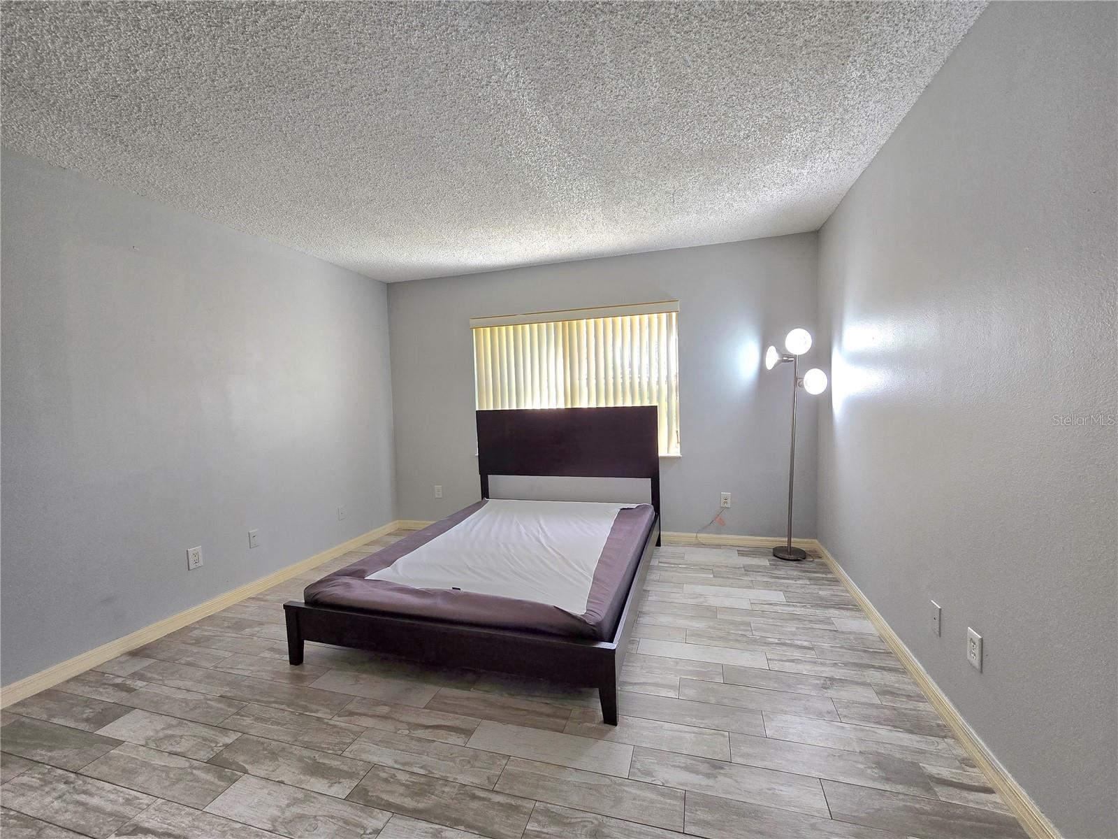 THE OAKS UNIT 1 A CONDO - Residential