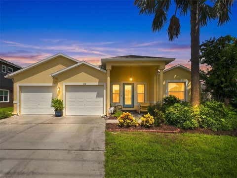 Photo of 608 N Florida Avenue, Tarpon Springs, FL 34689 (MLS # TB8535842)