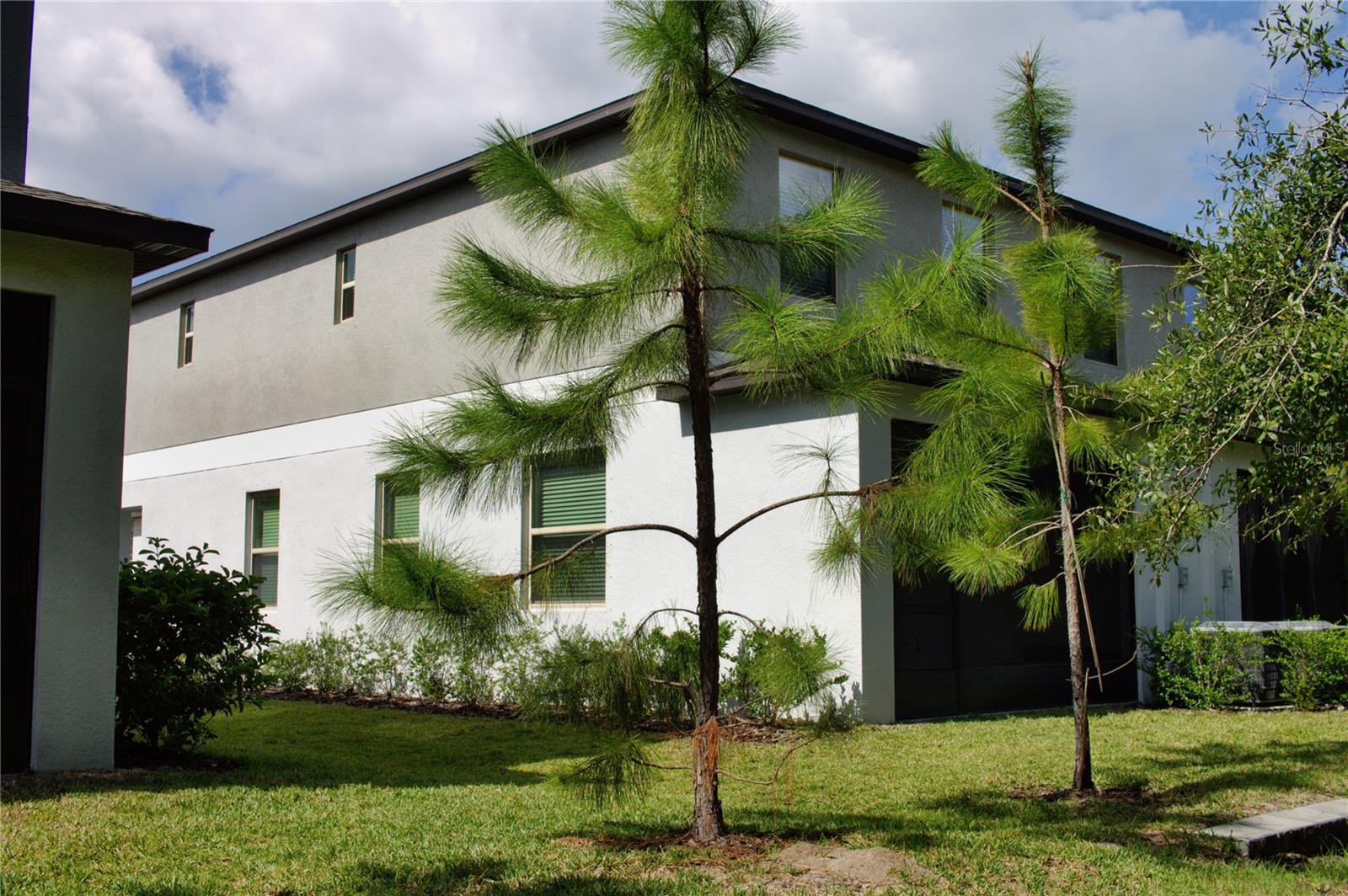 SUMMERFIELD TR 19 TWNHMS - Residential Lease