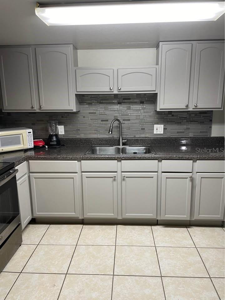 C C VILLAGE SILVER SPRG SHR - Residential