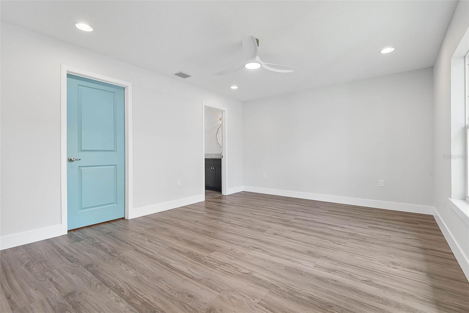 TOWN/BUNNELL - Residential