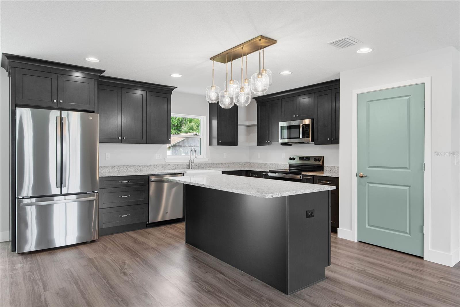 TOWN/BUNNELL - Residential