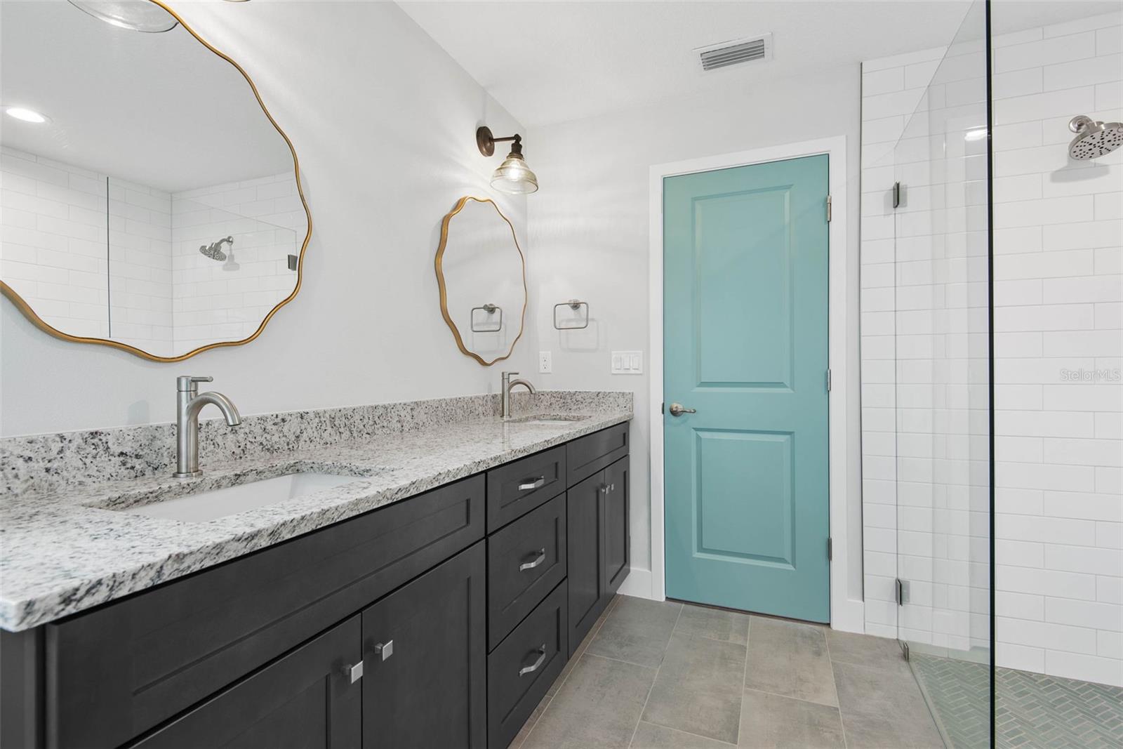 TOWN/BUNNELL - Residential