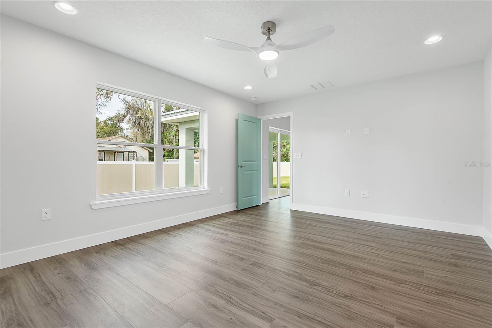 TOWN/BUNNELL - Residential