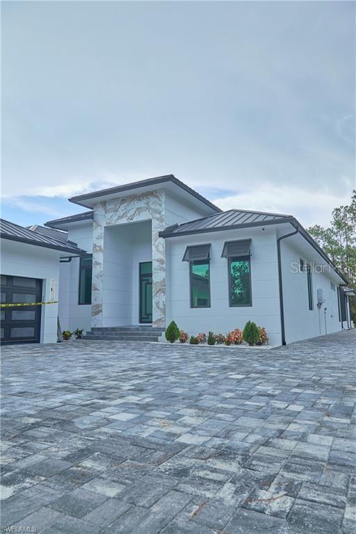 5847 ENGLISH OAKS LANE
