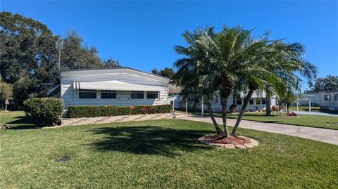 A home in LAKELAND