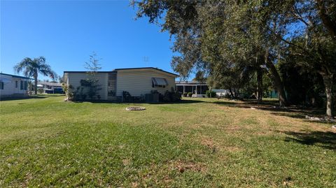 A home in LAKELAND