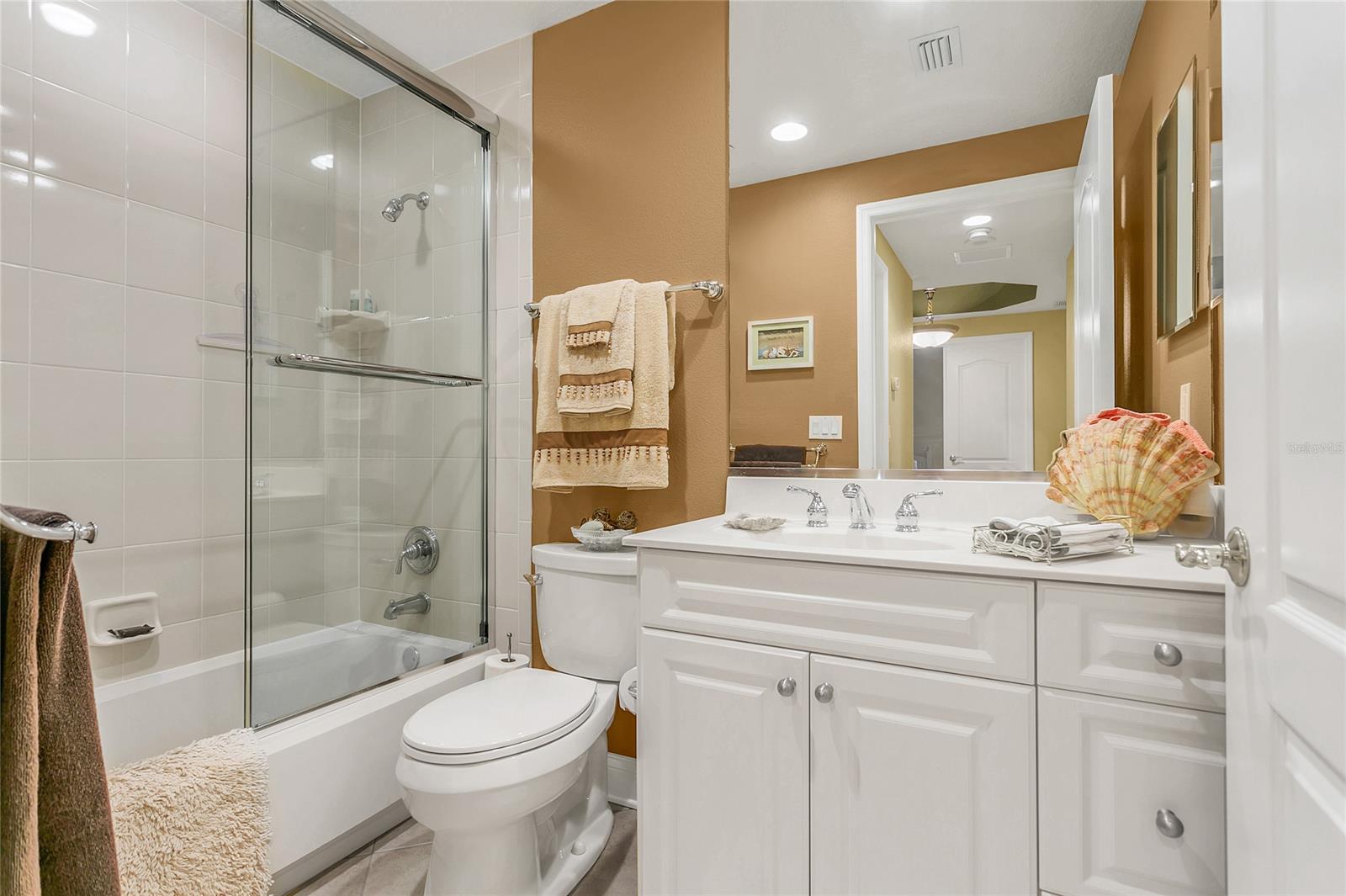 Palms At Minorca Ph 02 Condo - Residential