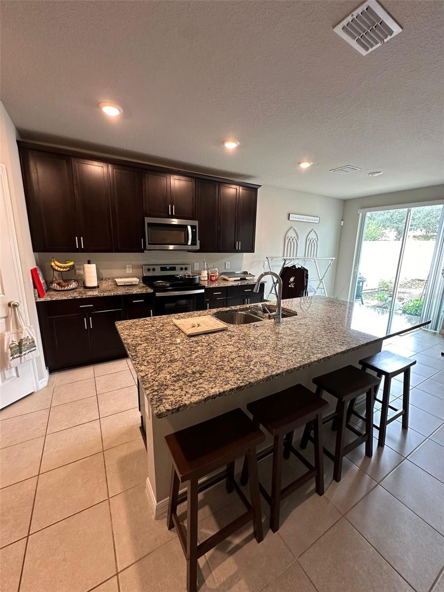 3072 CASSIDY LANE