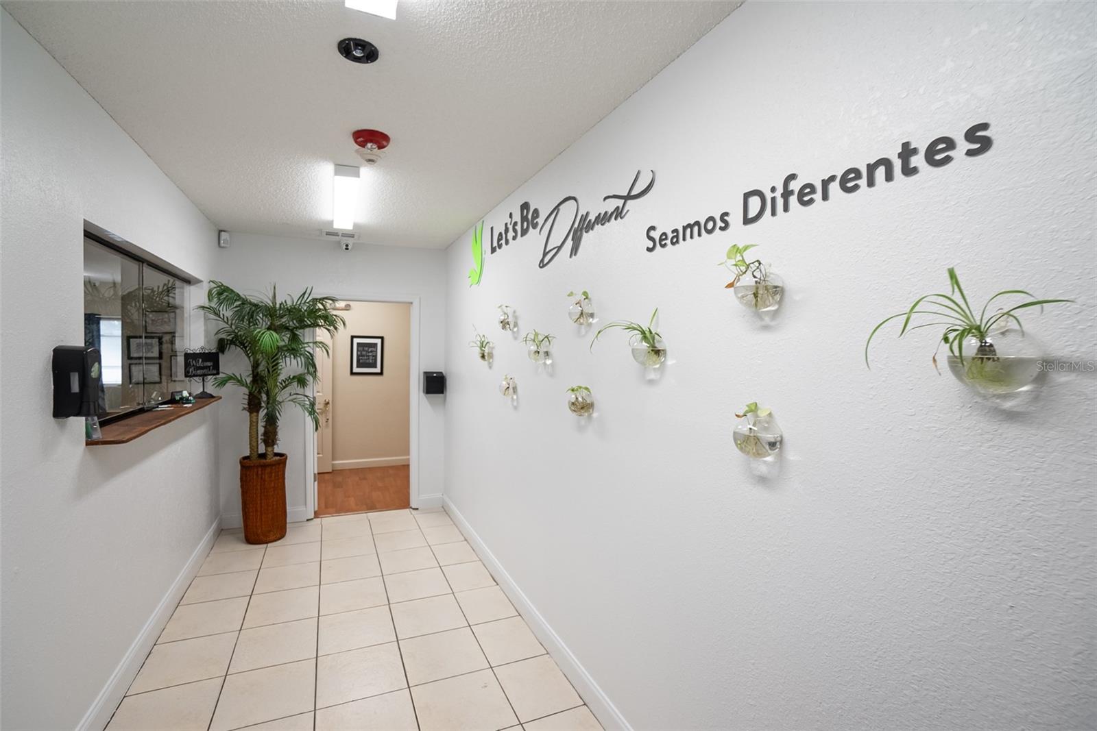 ACREAGE & UNREC - Commercial Sale