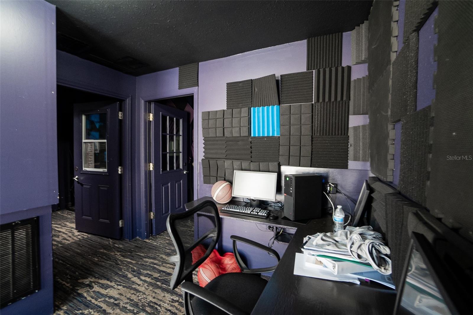 ACREAGE & UNREC - Commercial Sale